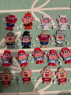 NWOT Wendy's Set of 17 Mr. Mrs. Potato Head Figures Kid's Meal Toys 2025